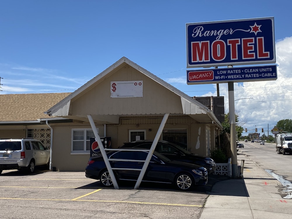 Ranger Motel - photo 25