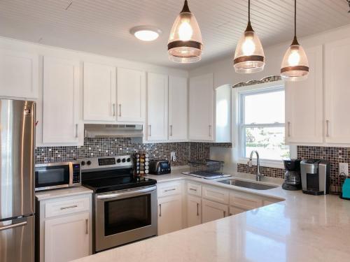 Summer Sands by Oak Island Accommodations - photo 36