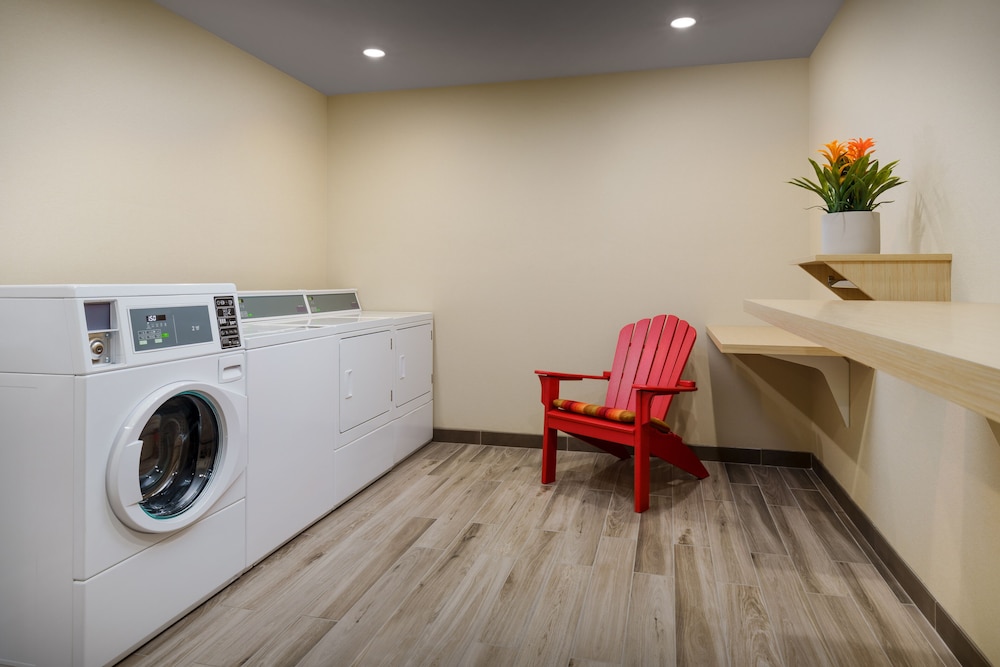 Home2 Suites by Hilton Lake Mary Orlando - photo 45