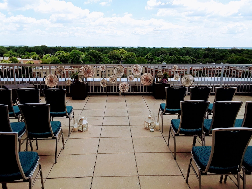 Residence Inn Arlington Ballston - photo 22