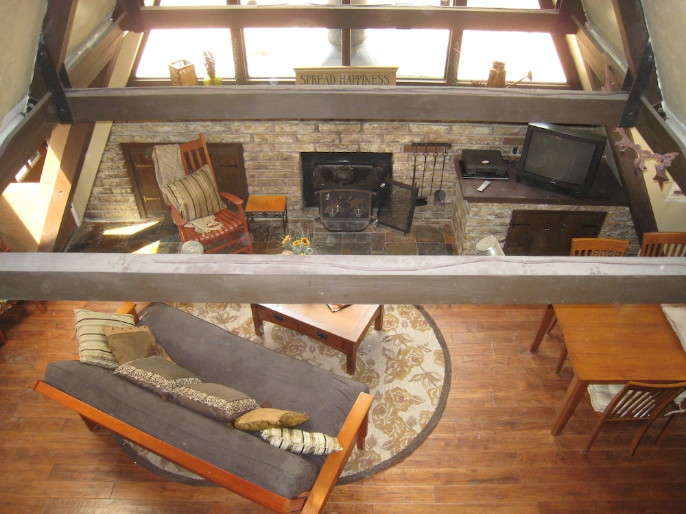 Always Inn Idyllwild Vacation Cottages - photo 15
