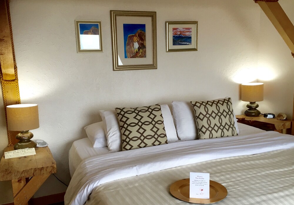 Homer Inn and Spa - photo 8