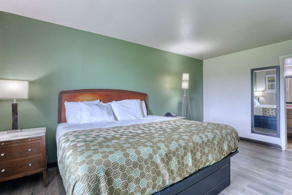 Suburban Studios Neenah Appleton - photo 40