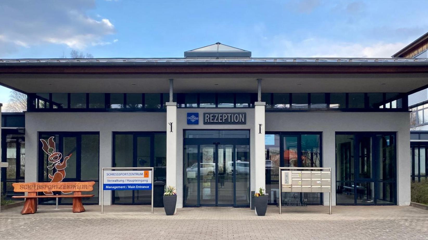 Olympia Hotel Suhl 17818215 — Suhl
