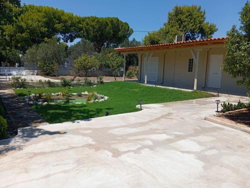 Caushaj in Alimos, Greece