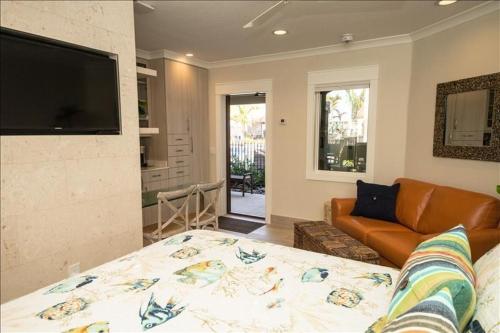 The Rod and Reel Resort Suite 5 — Anna Maria — photo 4