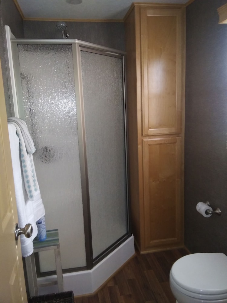 Mangrove Marina and Resort Aqualodge Houseboats - photo 101