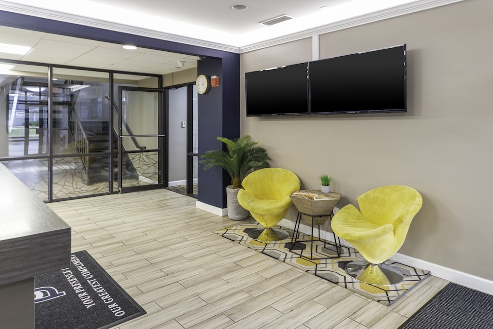BridgePointe Inn & Suites - photo 6