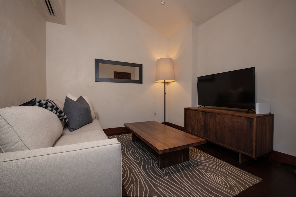 Solaris Residences - photo 62
