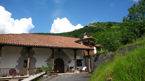 Etxatoa - carbon neutral hotel in Unknown City