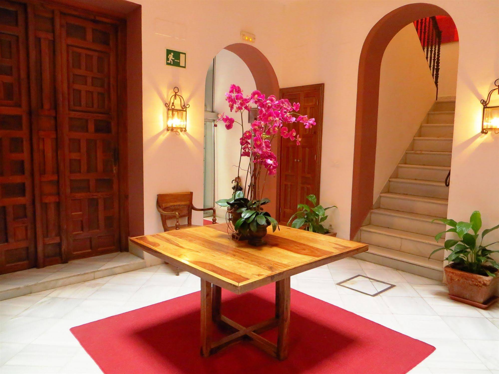 YH Giralda - last minute hotel in Sevilla