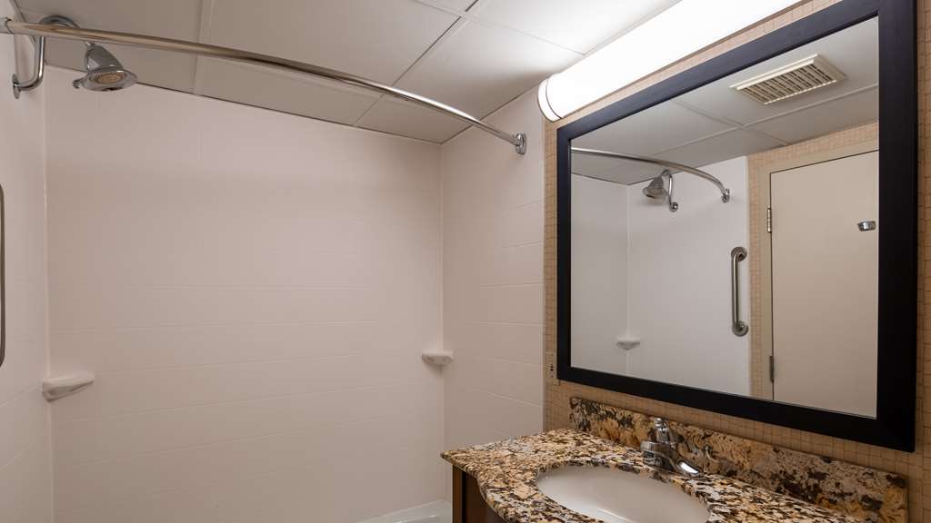 Best Western Plus Morristown Conference Center Hotel - photo 22