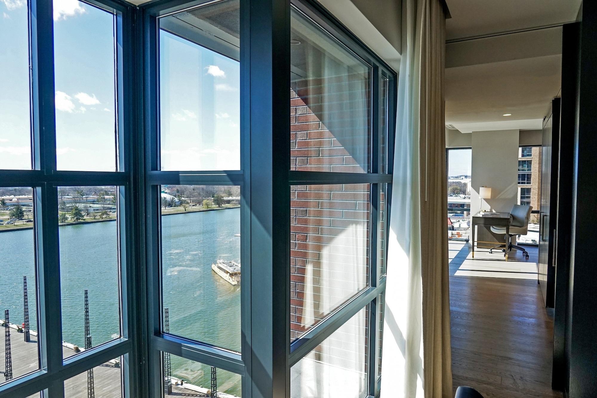 InterContinental Washington D.C. The Wharf an IHG Hotel - photo 24