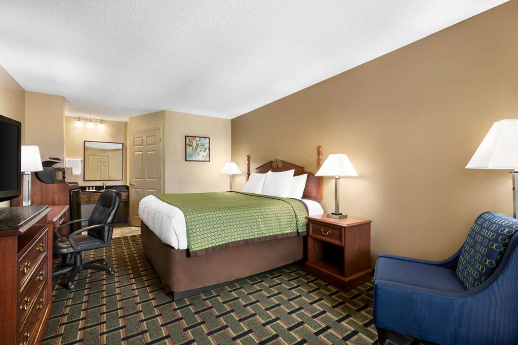 Baymont by Wyndham Warner Robins - photo 16