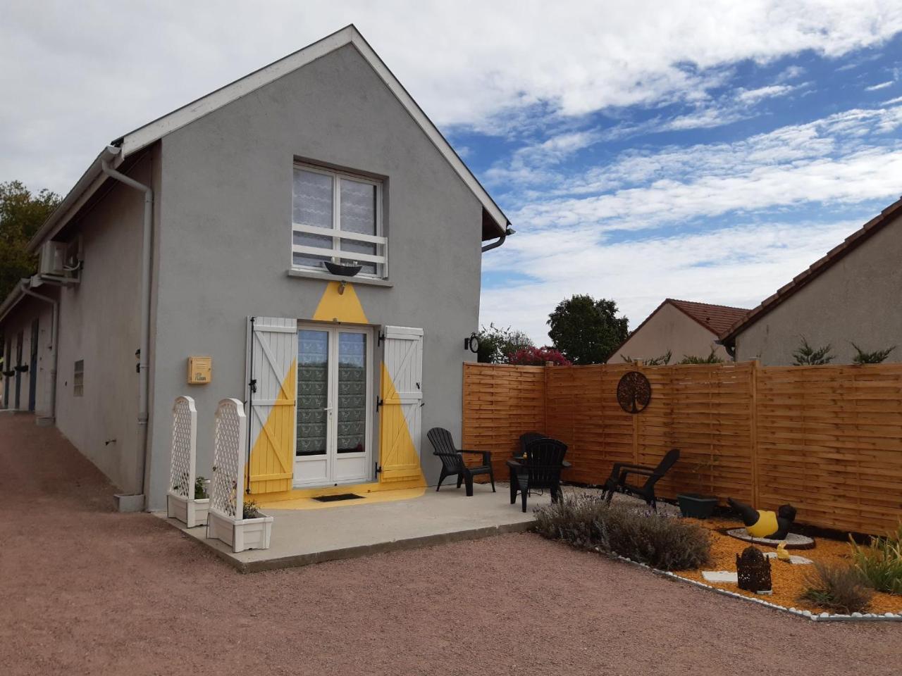 Le Fer a Cheval - last minute hotel in Unknown City