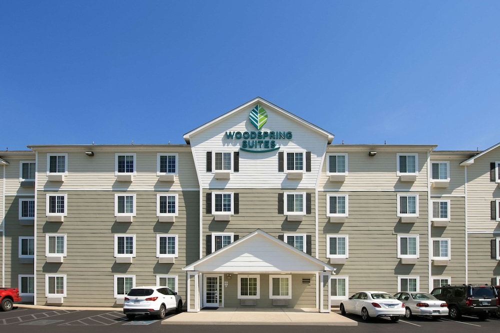 WoodSpring Suites Lebanon - photo 32