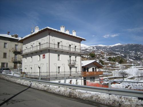 La Pietra Felice — hotel in Introd