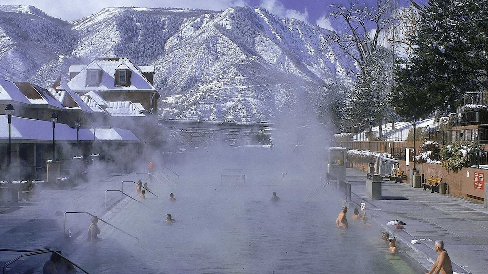 Holiday Inn Express Glenwood Springs - photo 44