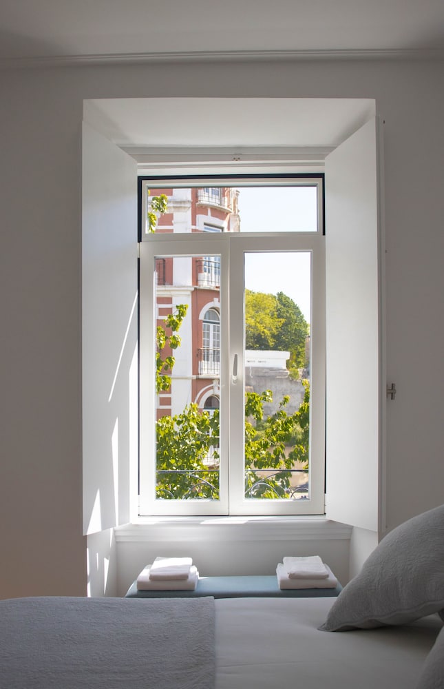 Destino Lisboa Apartments — 4-Star Luxury Hotel in Lisbon, Portugal