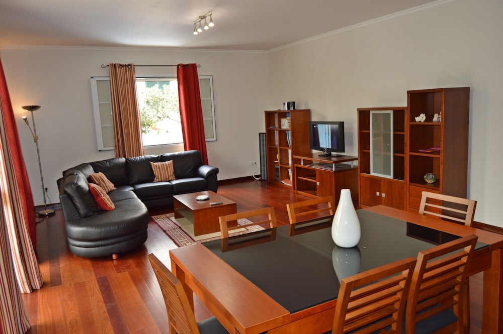 V2 Carne Azeda in Funchal, Portugal