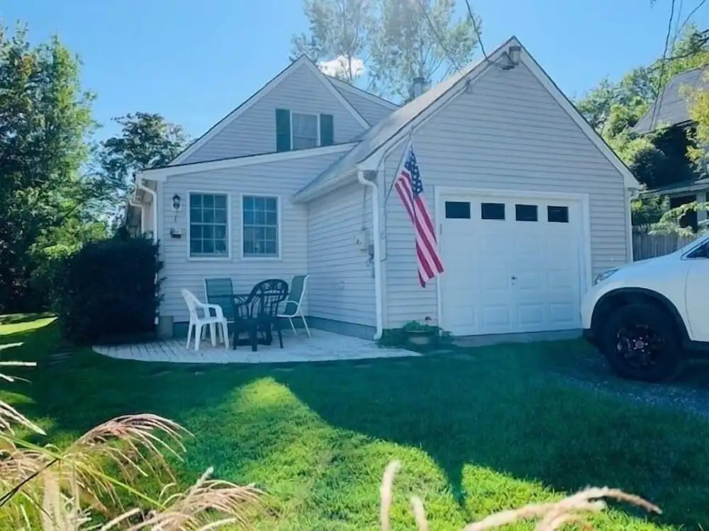 Family Retreat at York Beach Y609 Brought to you by GetAway Vacations — 4-Star Luxury Hotel in York, United States