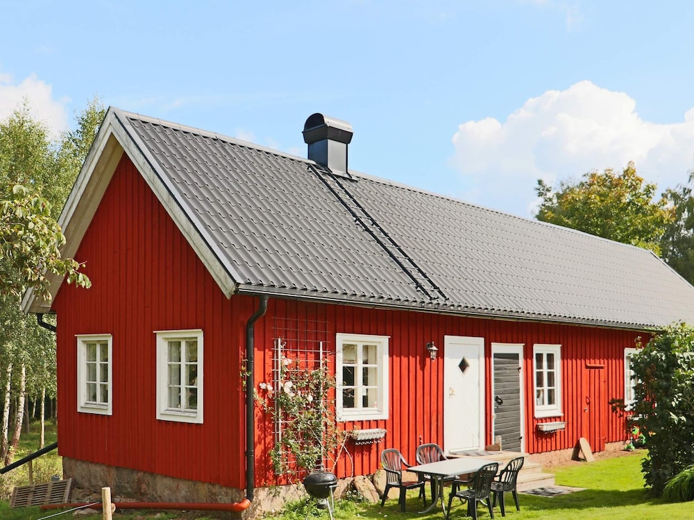 4 person holiday home in UNNARYD By Traum — 4-Star Luxury Hotel in Hyltebruk, Sweden