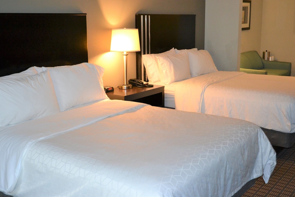 Holiday Inn Express Hotel & Suites Selinsgrove by IHG - photo 7