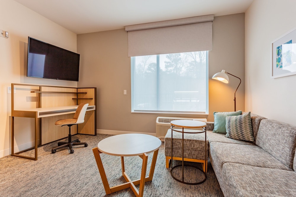 TownePlace Suites by Marriott Raleigh University Area - photo 45
