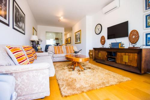 Santino Apartment — 4-Star Luxury Hotel in Canico, Portugal