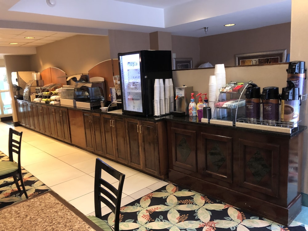 Country Inn & Suites by Radisson Murrells Inlet SC - photo 12