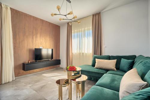 Jelena's place — 4-Star Luxury Hotel in Slatine, Croatia