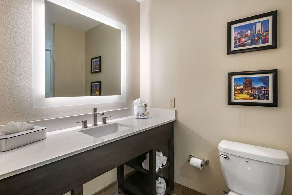Comfort Inn & Suites Jacksonville Orange Park Near Naval Air Station - photo 15