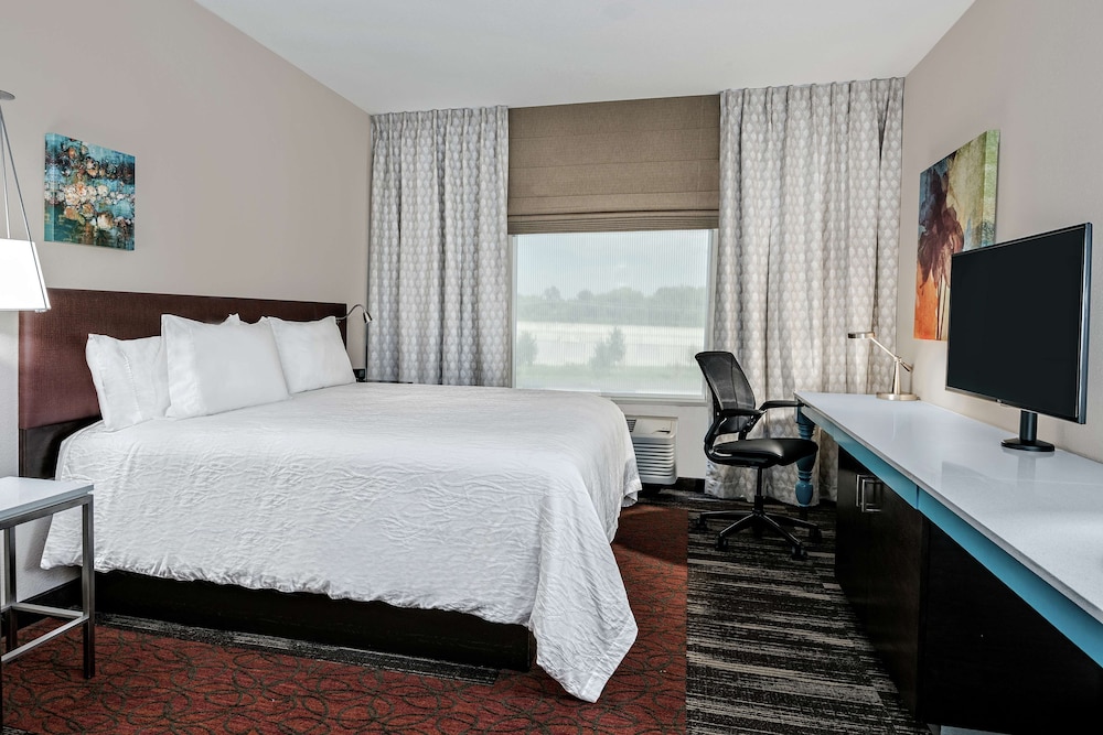 Hilton Garden Inn San Marcos - photo 14