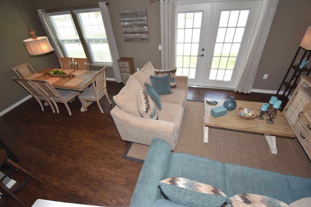 Nov Special W Lucaya 4bed 2 Bath ID: 256175 - photo 24