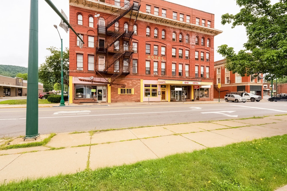 Oyo Hotel Bradford Main St Pa - photo 27