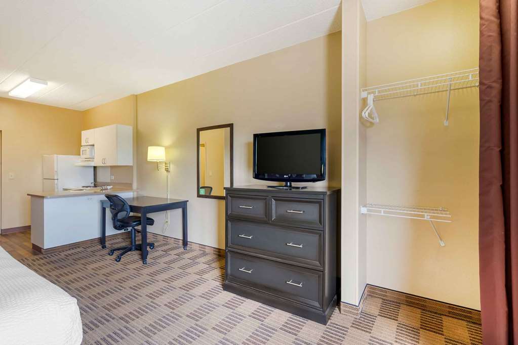 Extended Stay America Suites Chicago Elmhurst O'Hare - photo 21