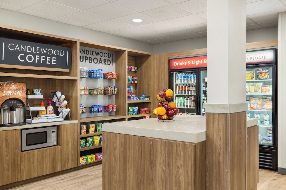 Candlewood Suites Tuscaloosa by IHG - photo 65