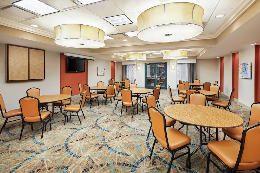 Homewood Suites by Hilton Columbus - photo 23