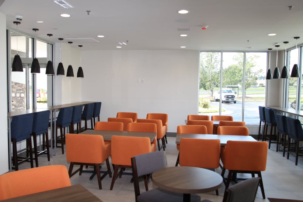 Holiday Inn Express Rocky Mount Sports Center by IHG - photo 80