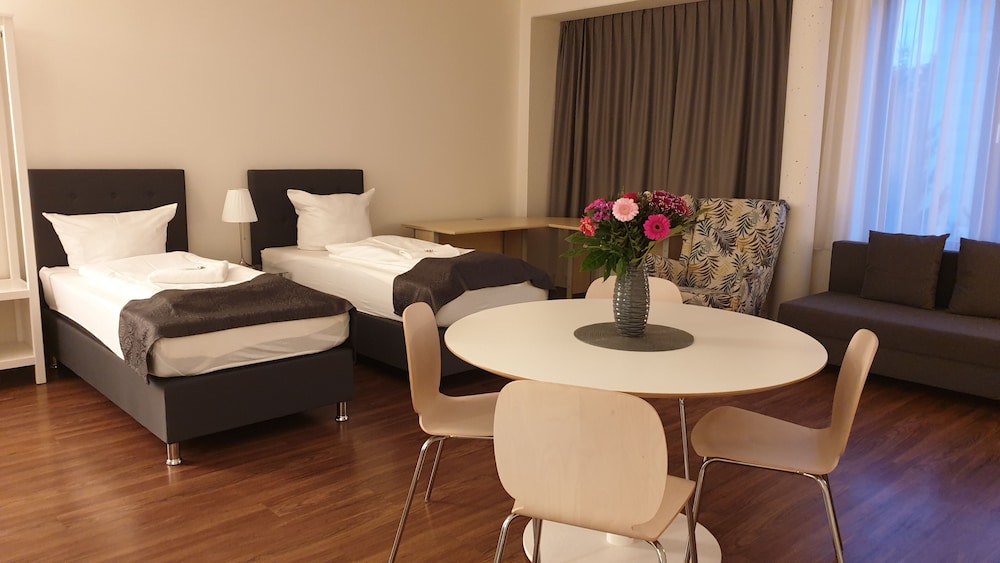 Apart Hotel Kick — Sinsheim