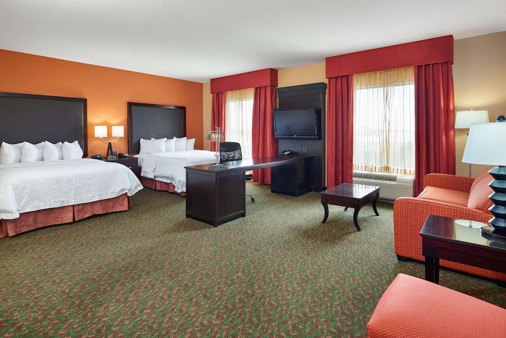 Hampton Inn & Suites Waco South - photo 23