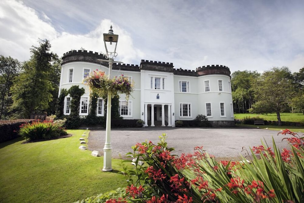 Overwater Hall - carbon neutral hotel in Wigton