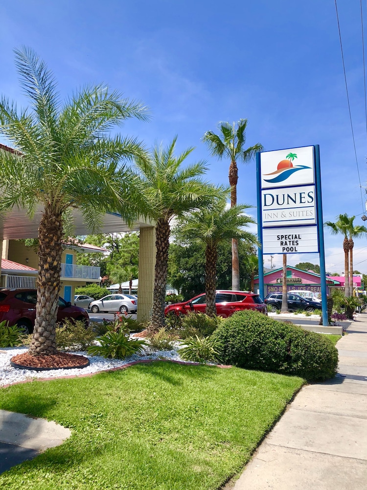 Dunes Inn & Suites - photo 25