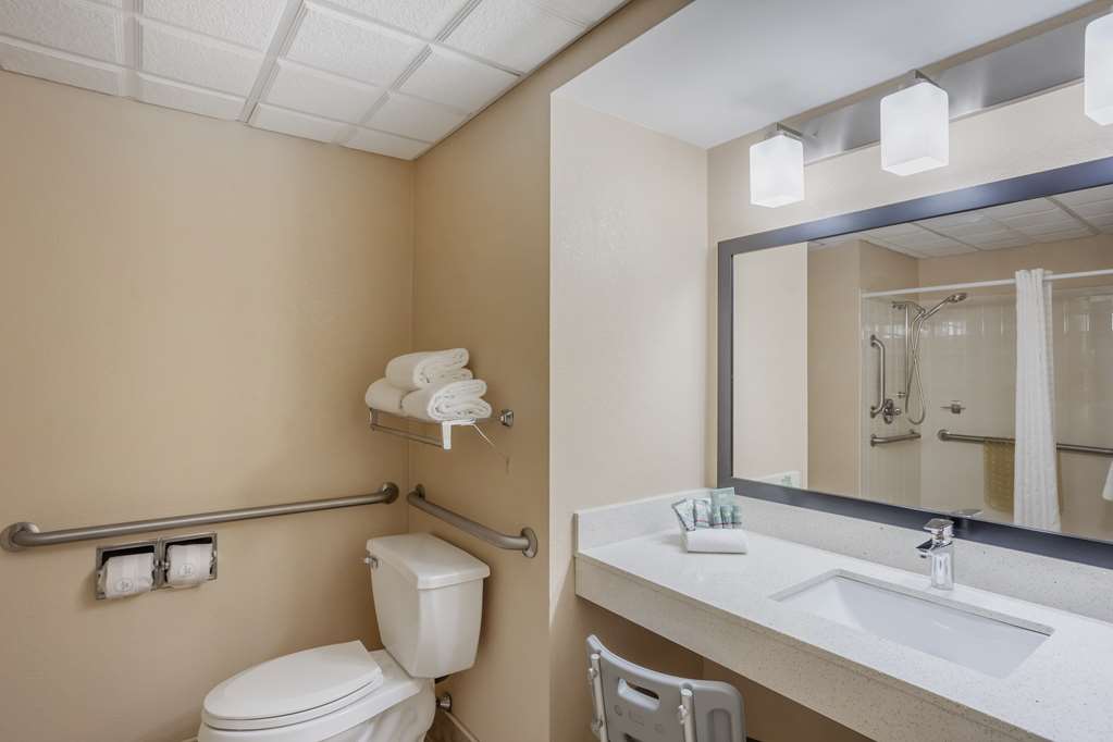 Best Western Inn At Blakeslee pocono - photo 55