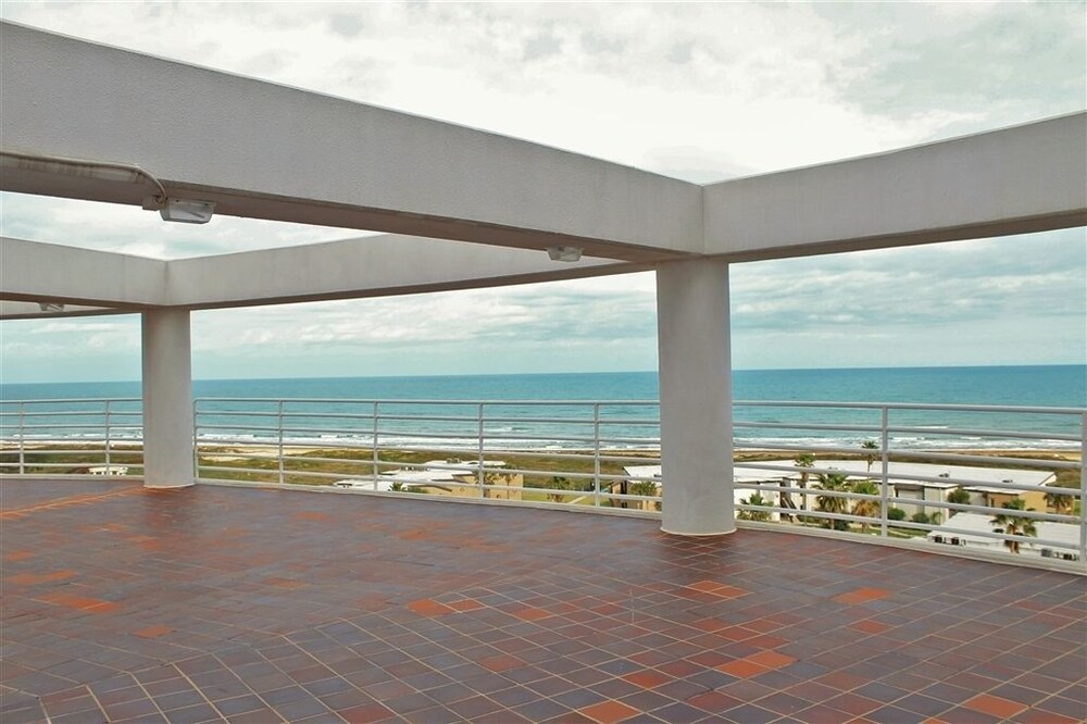 Sunchase IV 1401: Beachfront Resort Penthouse Nothing Else Even Come - photo 25