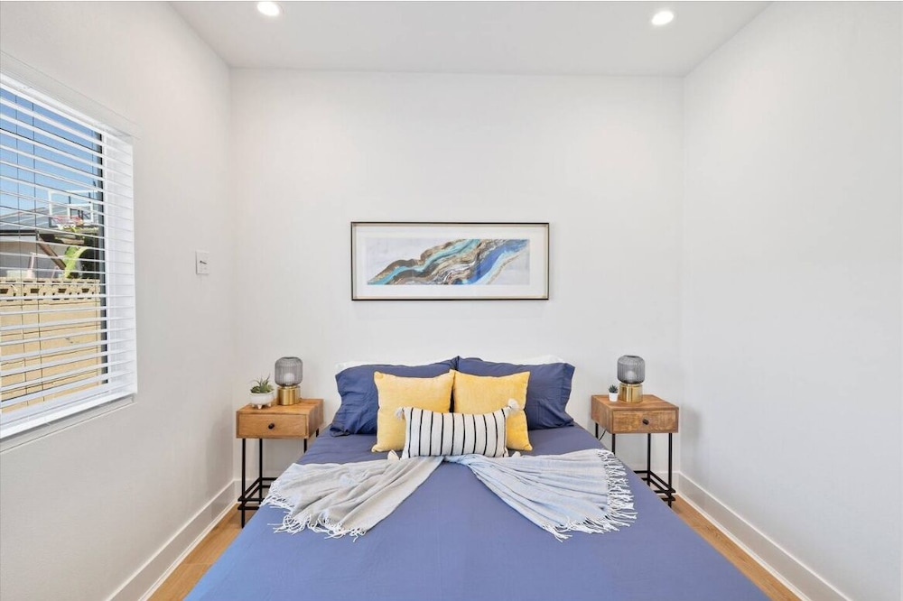 Cozy Prvate ADU close to Disney Beach EV - photo 2