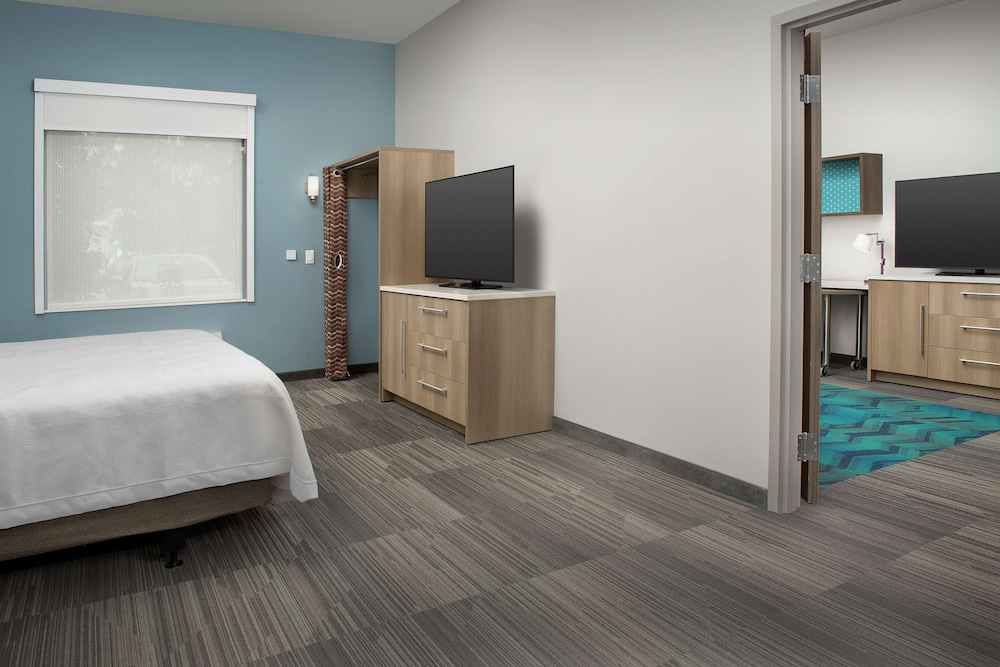 Home2 Suites by Hilton Miami Doral West Airport - photo 17