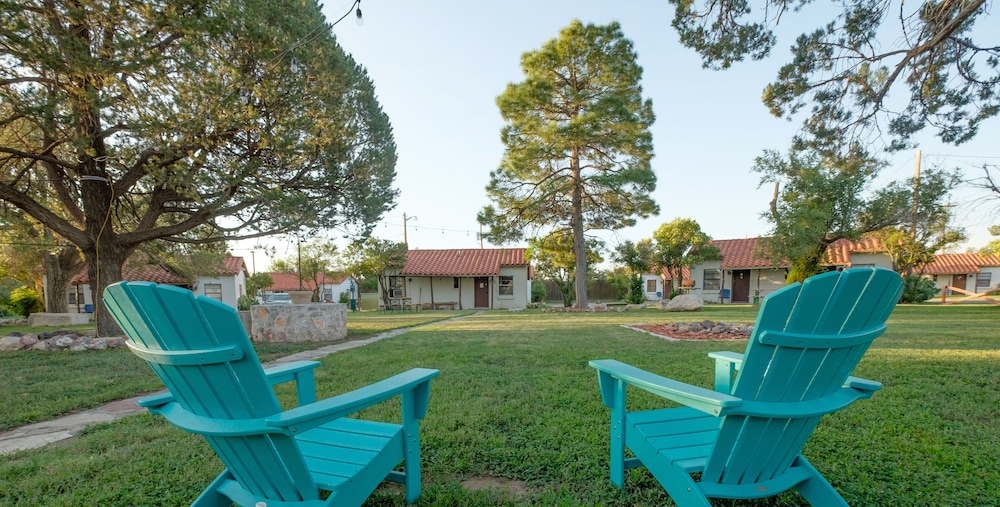 Antelope Lodge Alpine 4953655 — Alpine