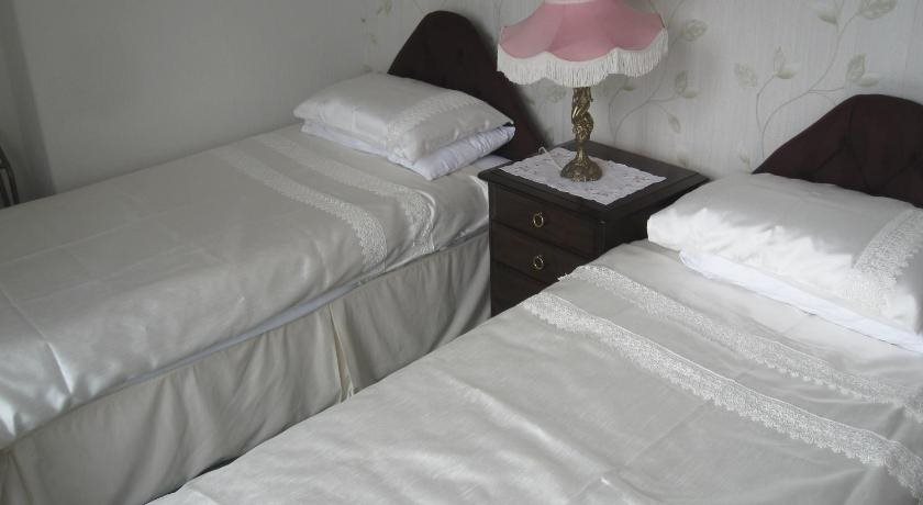 Bron Orme Private Hotel — Llandudno — photo 2