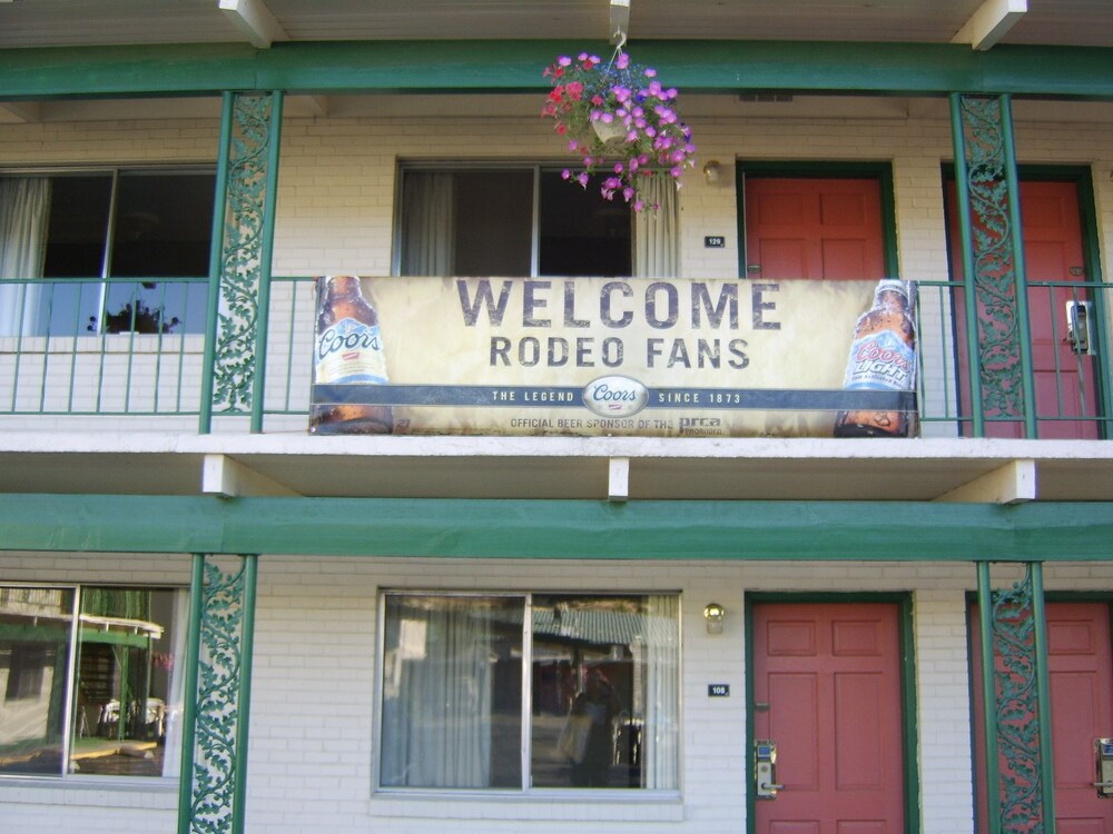 Pendleton Inn - photo 14